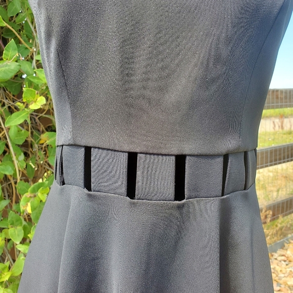 AMANDA UPRICHARD Elegant Black Sleeveless Dress Women's Size Small NWOT - Picture 10 of 16